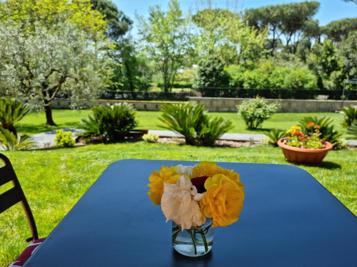Il Casale Nel Parco Guesthouse Roma Exterior foto